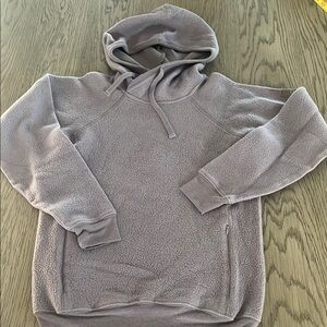 Alo yoga men’s hoodie size small.